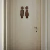 Északi Fa Fürdőszoba Tábla, 16.0cm Férfi és Női WC Ajtóra Szerelhető, Öntapadós Könnyű Telepítés, Japán Stílusú WC Dekoráció Otthonra és Irodába Természetes Szín - Tömör Fa